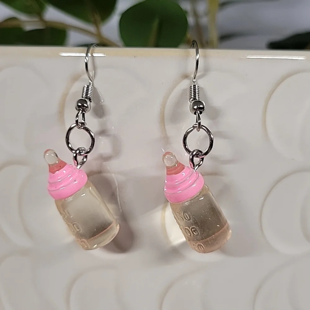 🔥LAST PAIR🔥 Baby Bottle Drop Earrings, pink - Picture 1 of 6